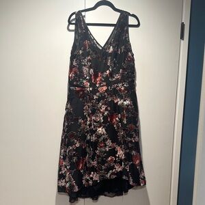WHBM velvet Floral Black and Red Women's Dress size 12